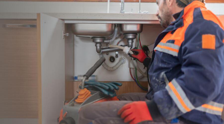 Professional slab leak plumber services in Riverton, IL